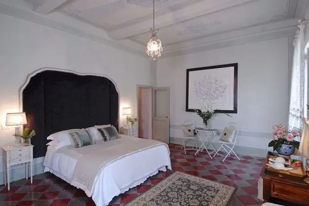 Deluxe Tek Büyük veya İki Ayrı Yataklı Oda, Balkon (The Green Room)