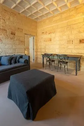 Süit, Sauna (Queen)