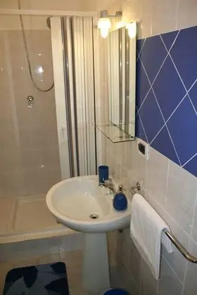 Economy Tek Büyük Yataklı Oda