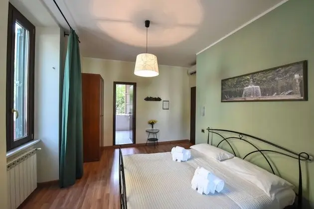 Tek Büyük Yataklı Oda