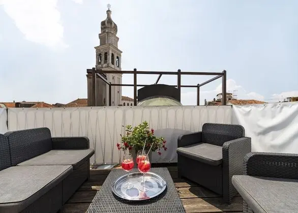 Süit, 2 Yatak Odası, 2 Banyolu, Kanal Manzaralı