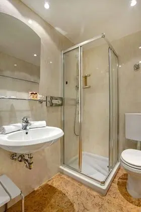 Superior Tek Büyük veya İki Ayrı Yataklı Oda, Şehir Manzaralı