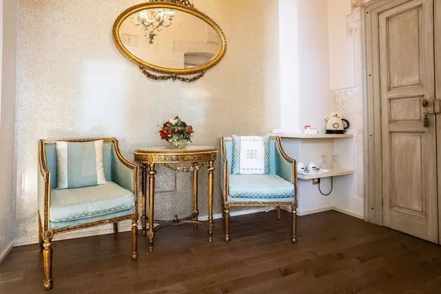 Design Stüdyo Süit, 1 Çift Kişilik Yatak