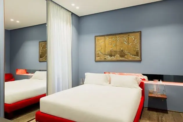 Design Tek Büyük Yataklı Oda, 1 Çift Kişilik Yatak (Design)