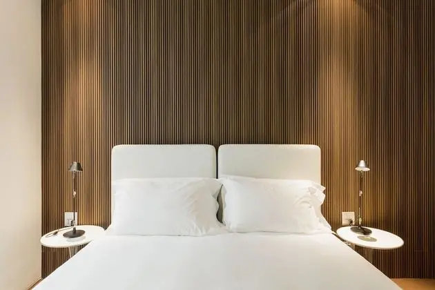 Design Tek Büyük Yataklı Oda, 1 Çift Kişilik Yatak (Design)