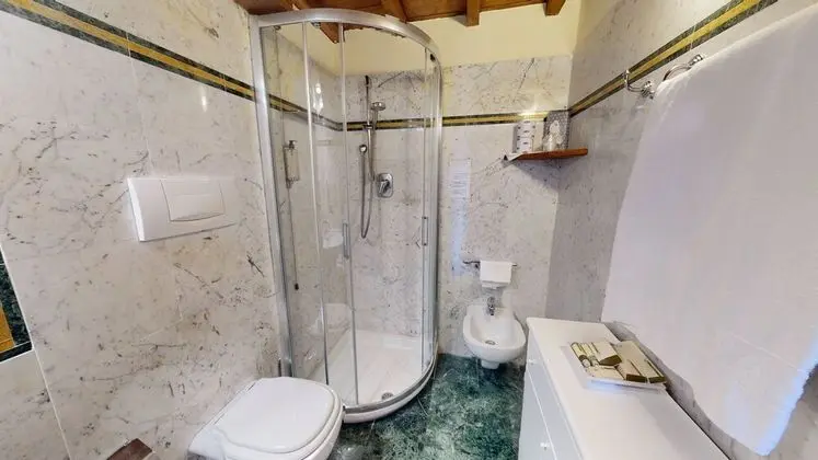 Comfort Tek Büyük veya İki Ayrı Yataklı Oda, Tepe Manzaralı