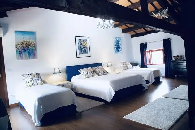 Deluxe Dört Kişilik Oda