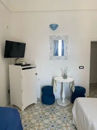 Comfort Tek Büyük veya İki Ayrı Yataklı Oda