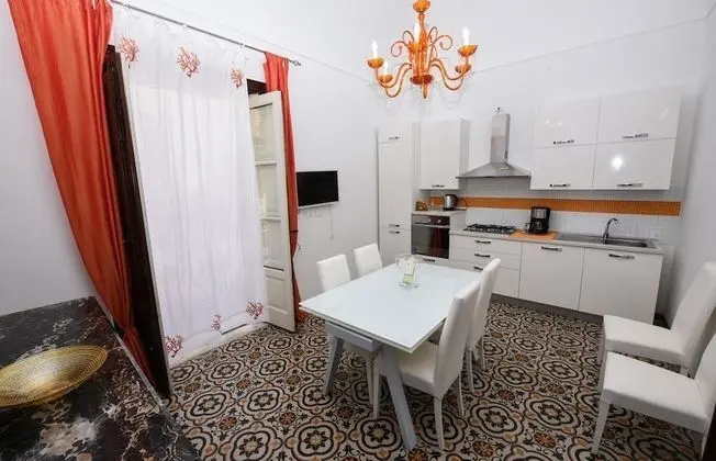 Apart Daire, Birden Çok Yatak, Balkon