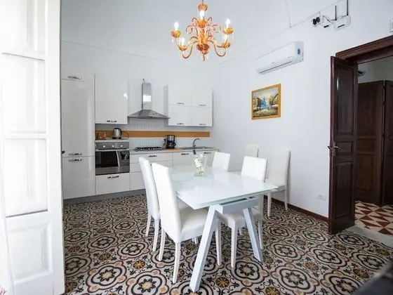 Apart Daire, Birden Çok Yatak, Balkon