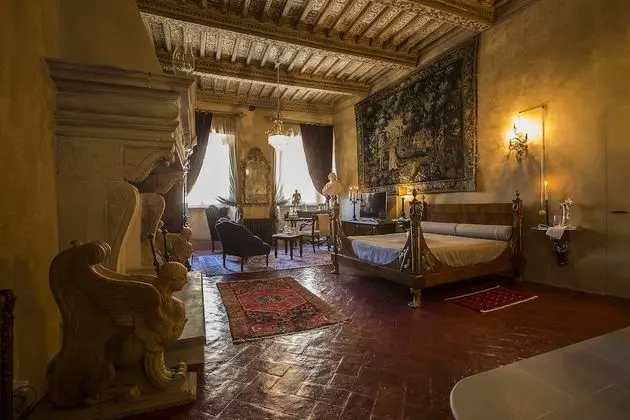 Superior Süit (Signorelli)