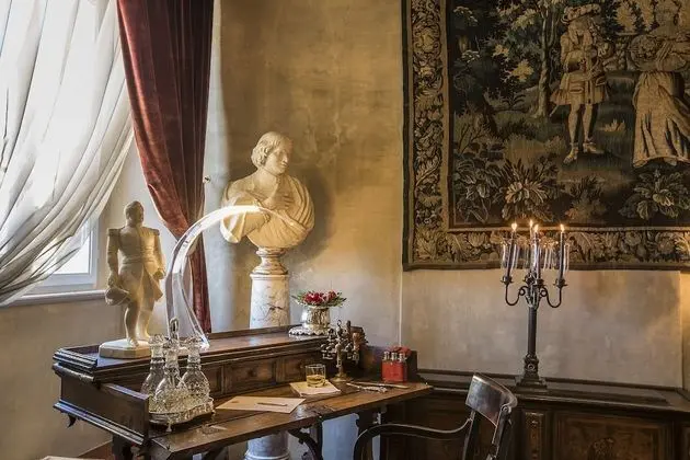 Superior Süit (Signorelli)