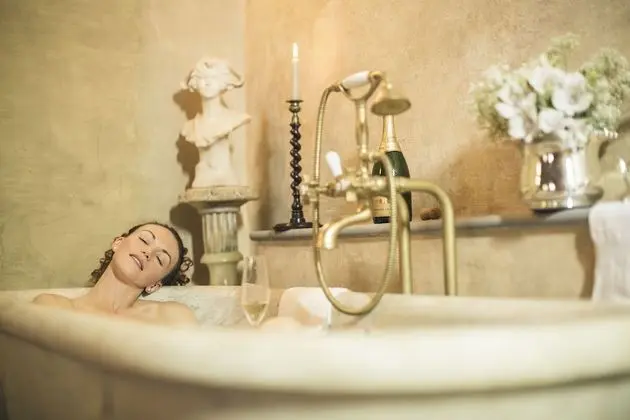 Superior Süit (Signorelli)