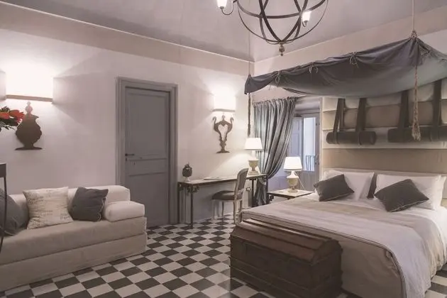Deluxe Süit, Sigara İçilmez