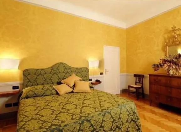 Tek Büyük Yataklı Oda