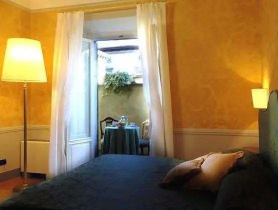 Tek Büyük Yataklı Oda