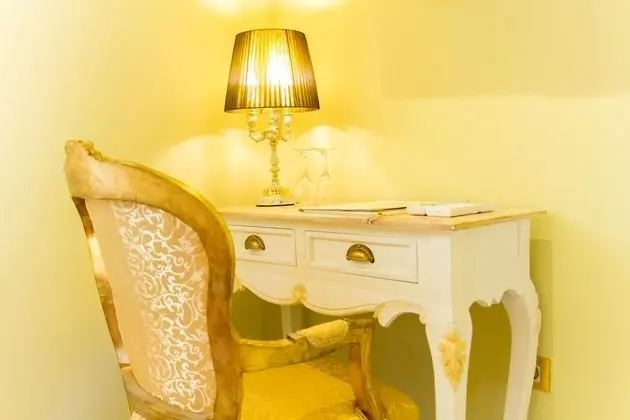 Deluxe Tek Büyük veya İki Ayrı Yataklı Oda
