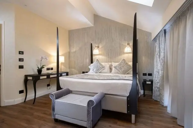 Economy Tek Büyük veya İki Ayrı Yataklı Oda