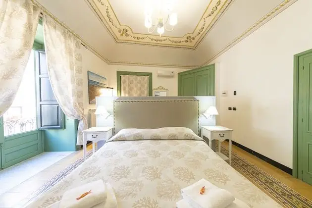 Tek Büyük Yataklı Oda (Astrea)