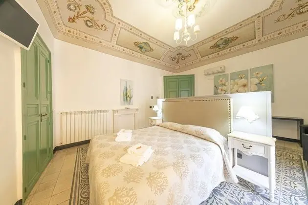 Tek Büyük Yataklı Oda (Astrea)