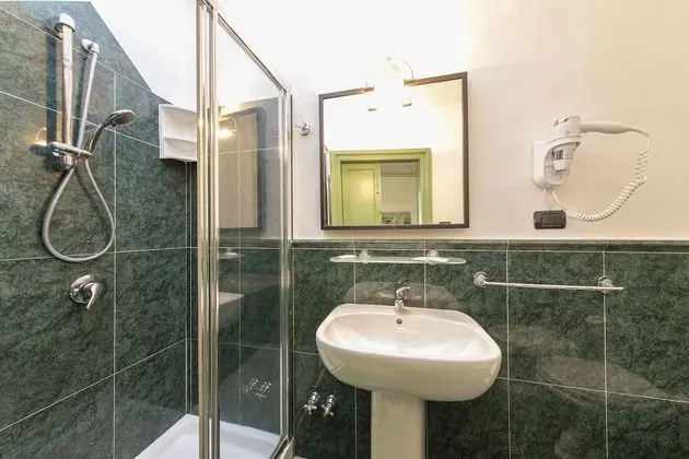 Tek Büyük Yataklı Oda (Astrea)