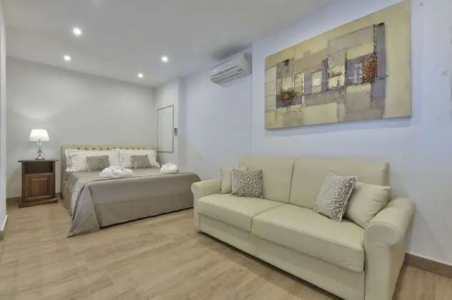 Süit, 2 Yatak Odası, Bahçe Manzaralı