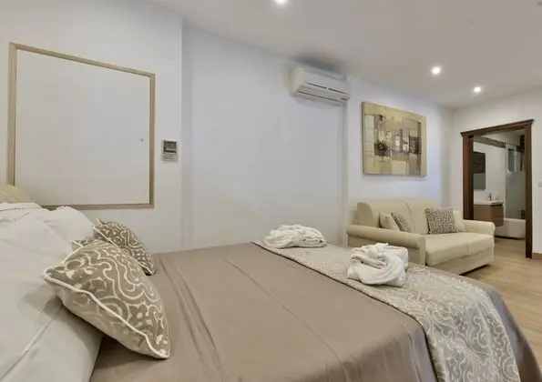 Süit, 2 Yatak Odası, Bahçe Manzaralı