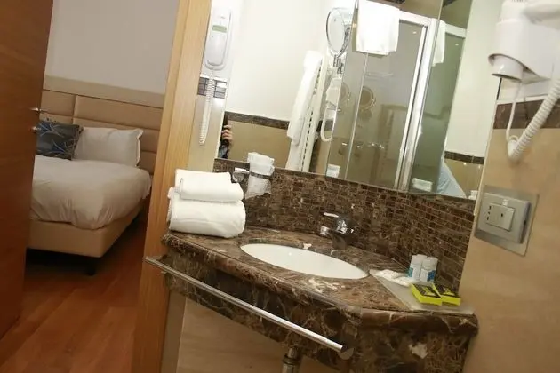 Standard Büyük Yataklı Tek Kişilik Oda, 1 Yatak Odası, Sigara İçilmez, Şehir Manzaralı