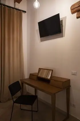 Comfort Tek Büyük Yataklı Oda