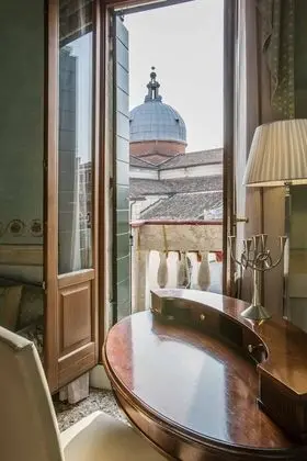 Deluxe Süit, Balkon