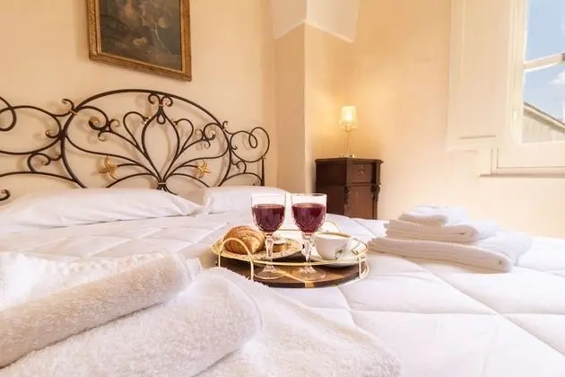 Büyük Yataklı Tek Kişilik Oda, 1 Çift Kişilik Yatak