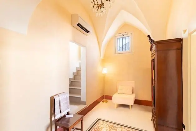 Büyük Yataklı Tek Kişilik Oda, 1 Çift Kişilik Yatak