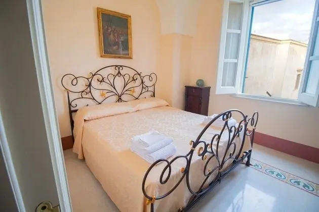 Büyük Yataklı Tek Kişilik Oda, 1 Çift Kişilik Yatak