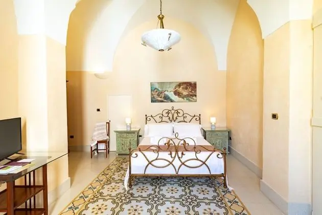 Üç Kişilik Oda, Birden Çok Yatak