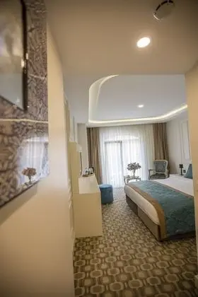 Deluxe Tek Büyük Yataklı Oda
