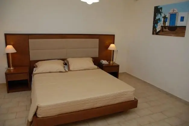 Apart Daire, Havuz Manzaralı
