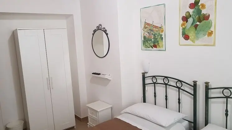 İki Ayrı Yataklı Oda, 2 Tek Kişilik Yatak