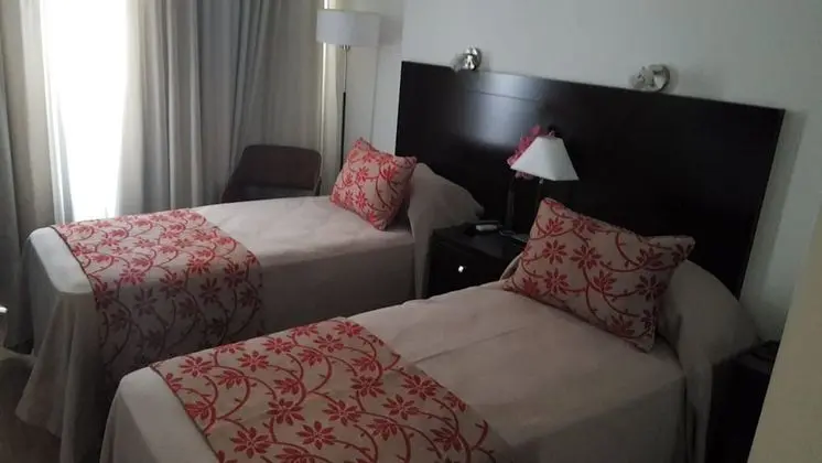Executive Üç Kişilik Oda, Şehir Manzaralı
