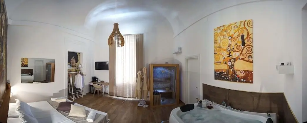 Romantic Tek Büyük Yataklı Oda