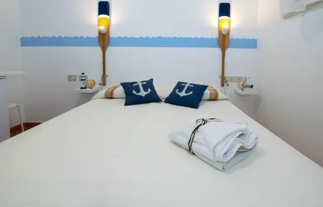 Apart Daire, 2 Yatak Odası, Mutfak, Deniz Manzaralı