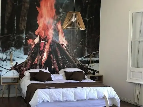 Tek Büyük Yataklı Oda, Sıcak Su Küveti