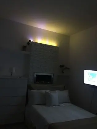 Deluxe Tek Büyük Yataklı Oda, 1 Çift Kişilik Yatak, Deniz Manzaralı, Denize Bakan