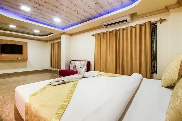 Oda, 1 Çift Kişilik Yatak, Sigara İçilmez