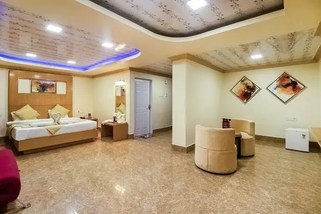 Oda, 1 Çift Kişilik Yatak, Sigara İçilmez