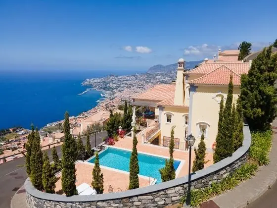 Three Bedroom Villa with Private Pool