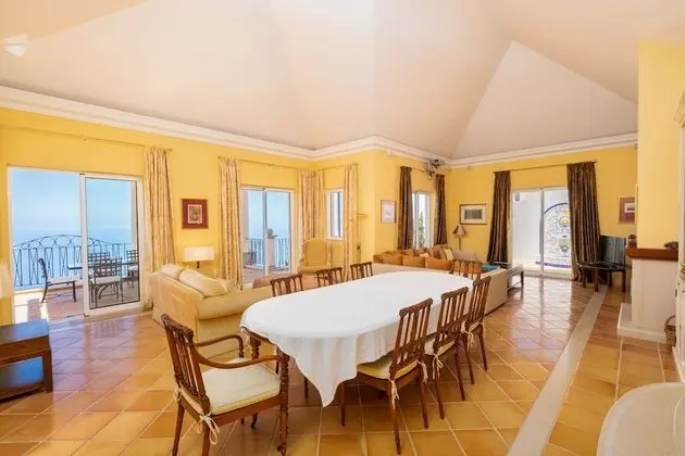 Three Bedroom Villa with Private Pool