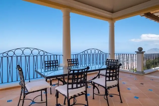 Three Bedroom Villa with Private Pool