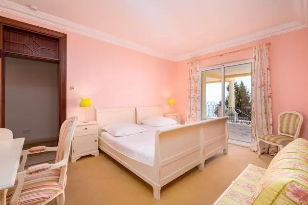 Three Bedroom Villa with Private Pool