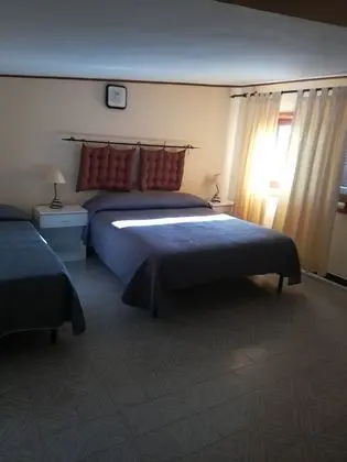 Üç Kişilik Oda