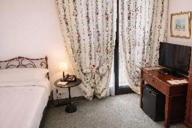 Tek Kişilik Oda